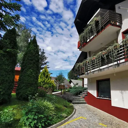 Lookout In The Heart Of Slovenia Appartement Rovte